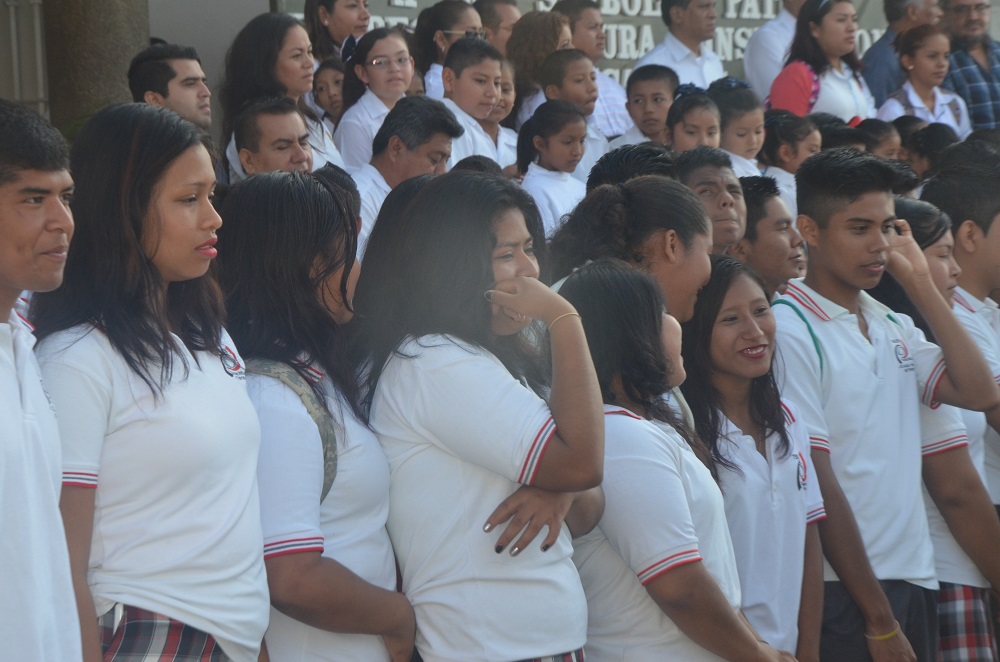 Cerca del 20% de embarazos atendidos en IMSS de Veracruz son de adolescentes