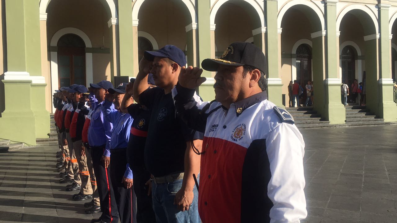 Celebran en Córdoba el Día del Bombero Mexicano