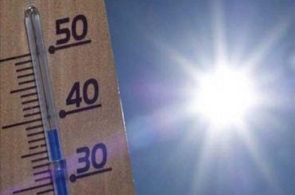 Sector salud activa protocolos preventivos debido la ola de calor que se registra en Pánuco