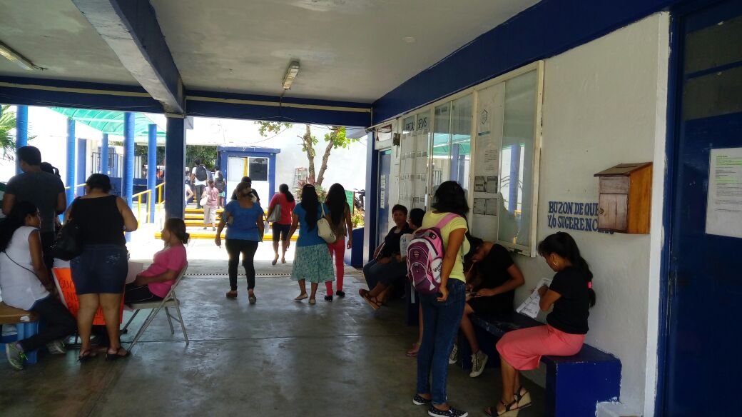 Se reparten más de tres mil fichas para ingresar a secundarias técnicas del sur de Veracruz