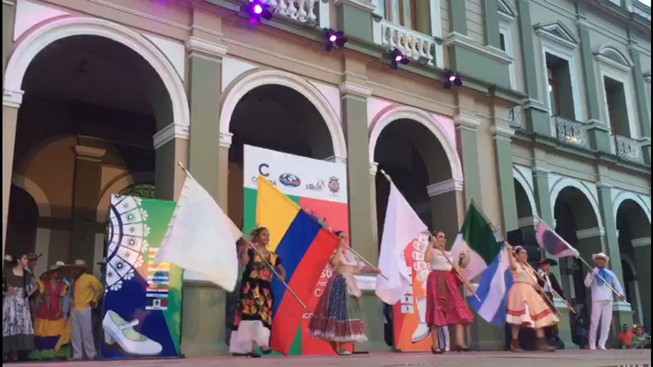 Concluye tercer Festival Internacional del Folclore en Córdoba