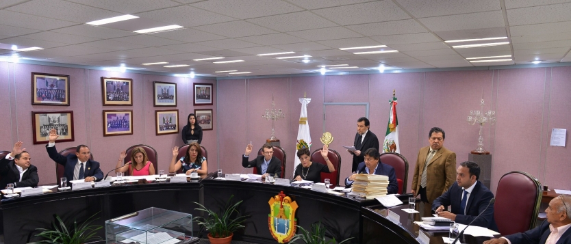 Obtendría la UV atribución para presentar iniciativas de ley decretos