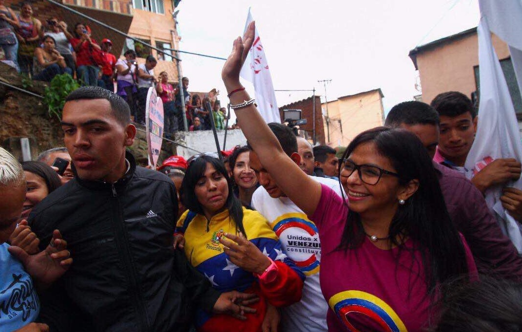 Se instala Constituyente en Venezuela; Delcy Rodríguez es su presidenta