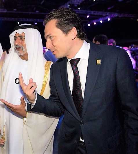 Va Emilio Lozoya a PGR como imputado; reserva su derecho a declarar