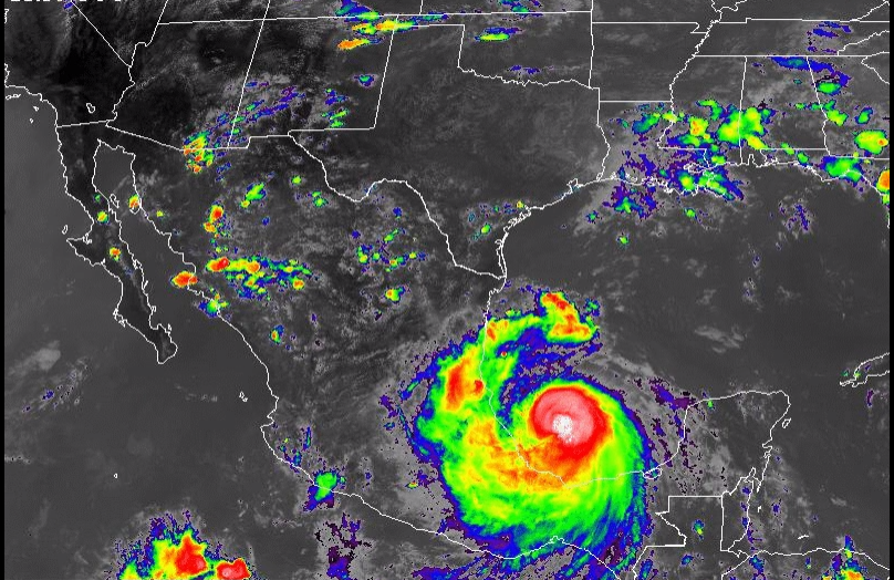 Franklin impactaría a la media noche entre Tecolutla y el puerto de Veracruz