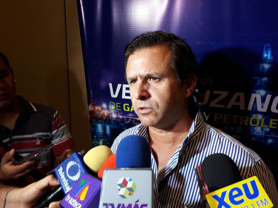 Distribuidores automotrices gestionan pago de adeudos de la pasada administración