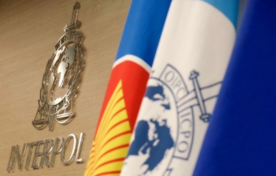 Interpol enfrenta abuso de órdenes de captura internacional