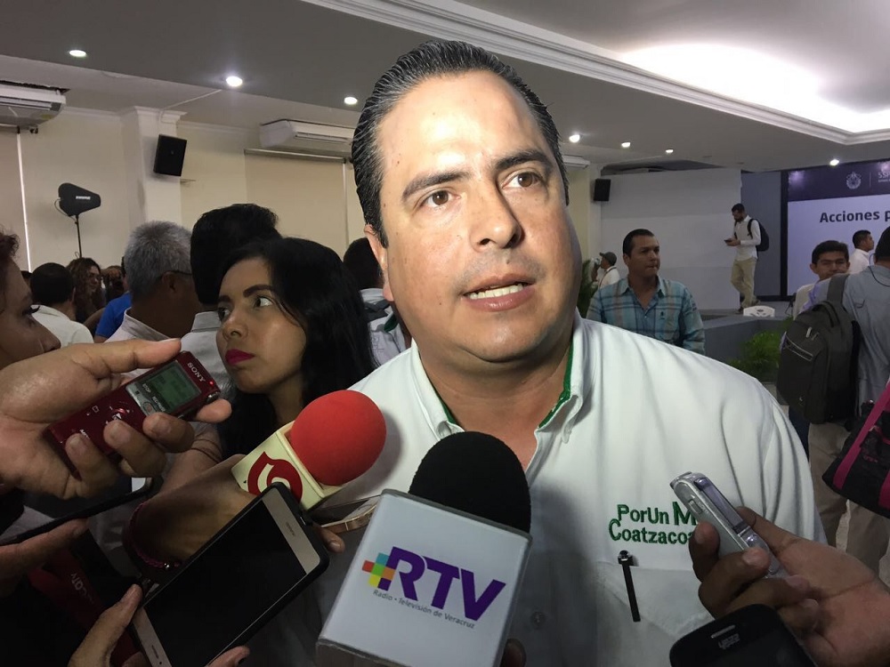 Caballero Rosiñol reitera compromiso del gobernador Yunes de formar una policía de proximidad