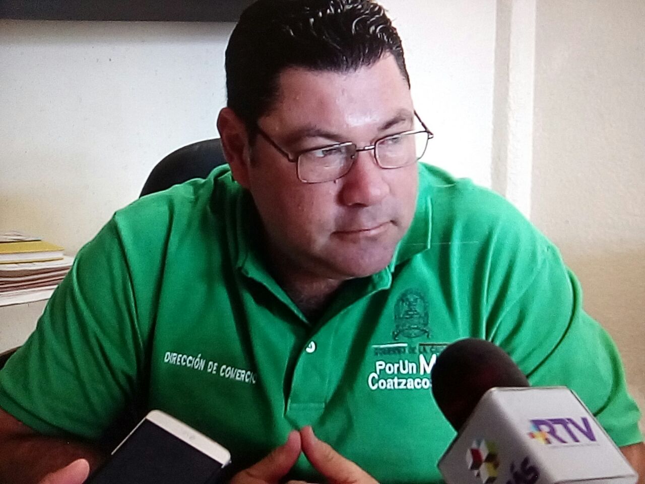 Se mantiene programa de regularización de comercios en Coatzacoalcos