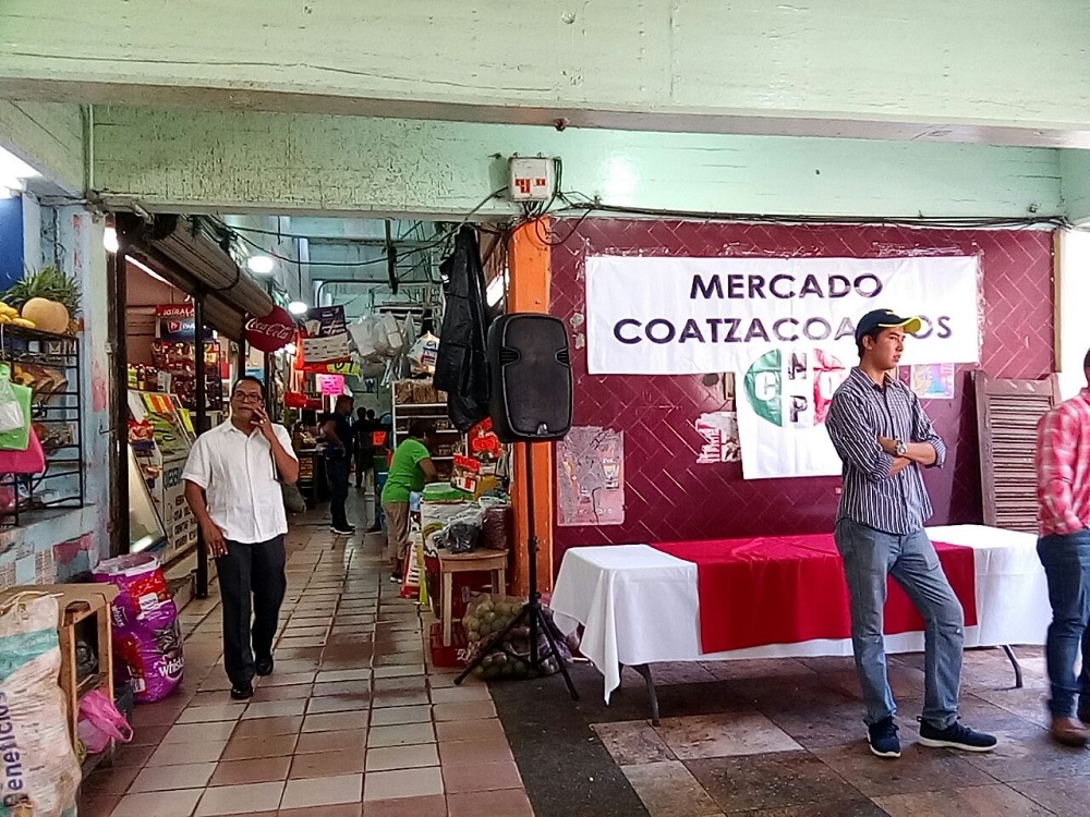 Continúan diferencias entre locatarios y dirigentes del mercado Coatzacoalcos