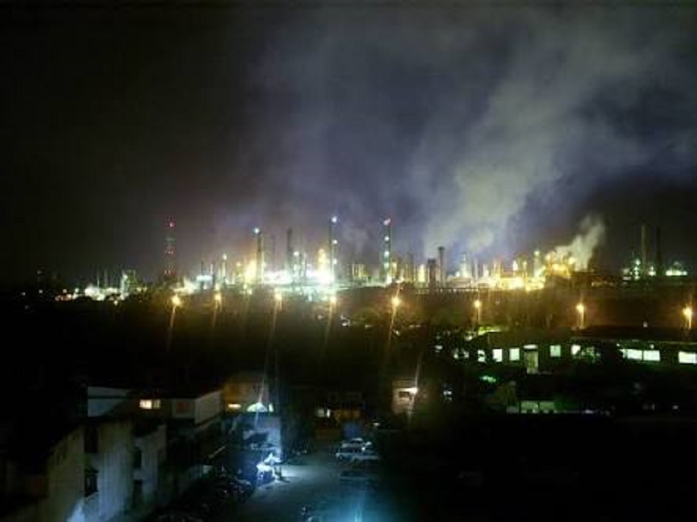 Alarma en pobladores de Minatitlán por olor a gas