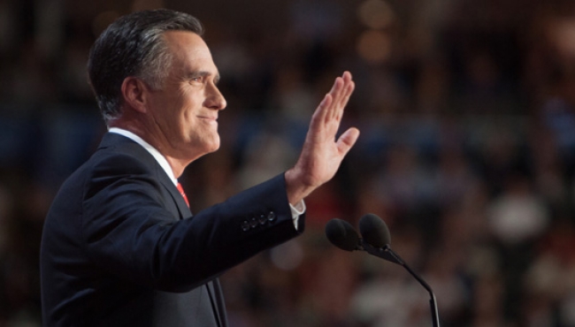 Romney exige a Trump disculparse por Charlottesville