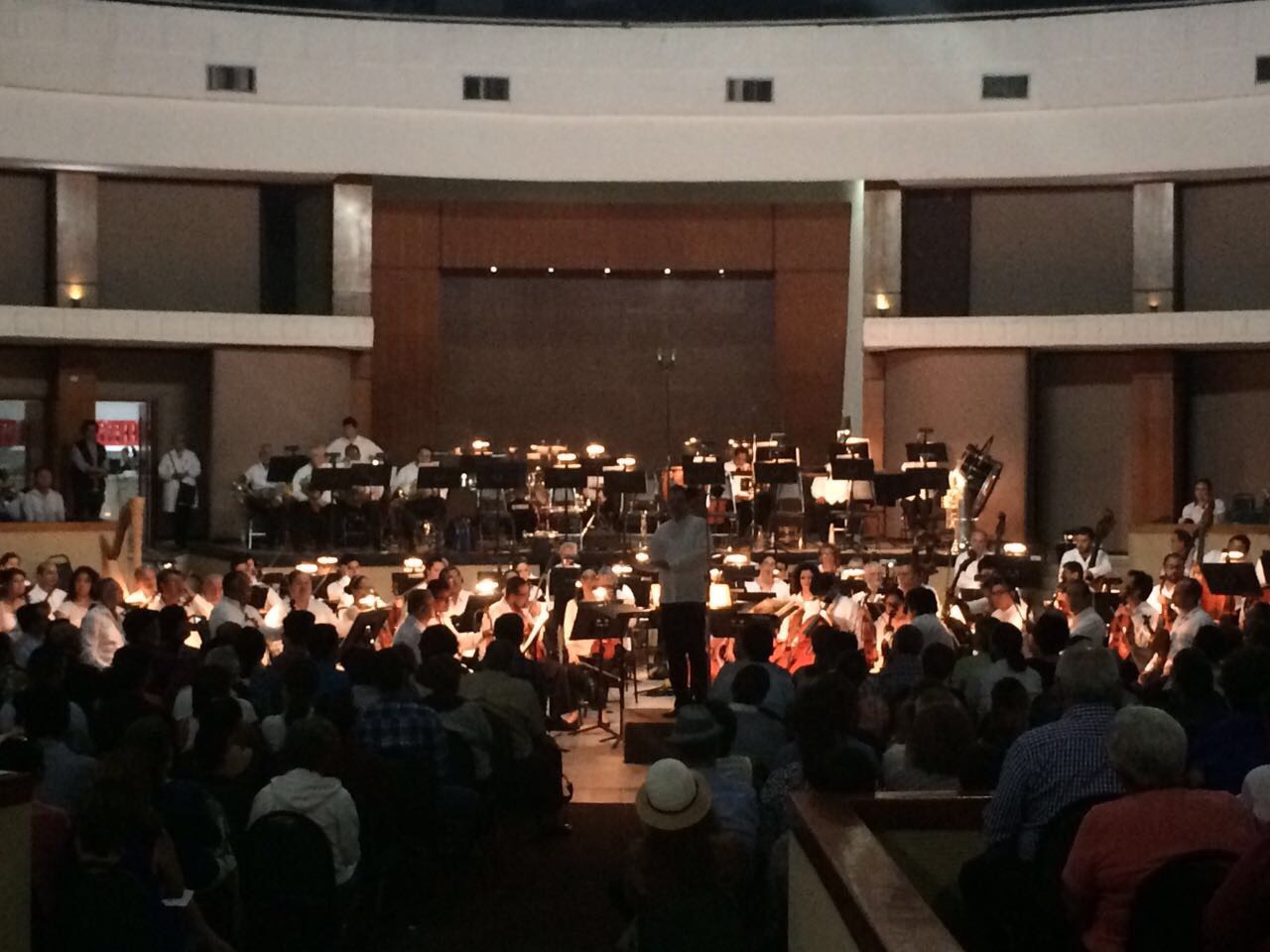 Lleno total en presentación de la OSX en Boca del Río 