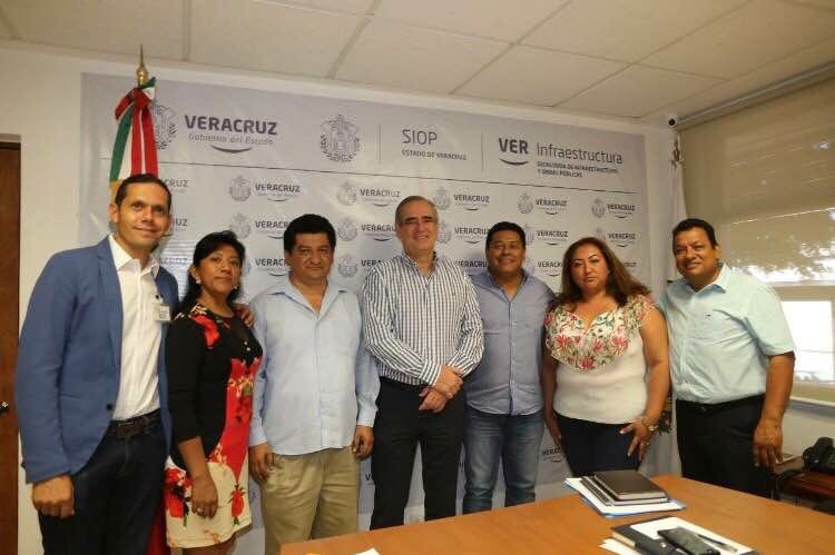 Alcalde electo de Tierra Blanca gestiona proyectos para el municipio