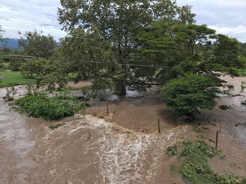 En Coatepec aumentan niveles de ríos Pixquiac y Consolapa
