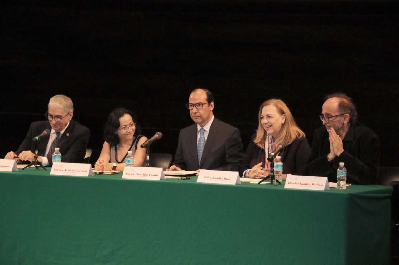 Coordinan SEP e industria editorial mexicana esfuerzos que garanticen materiales educativos con altos estándares de calidad