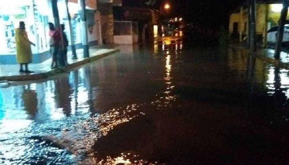 Tierra Blanca podría ser declarada zona de emergencia