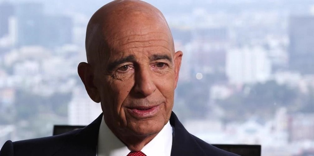 Multimillonario Tom Barrack se perfila como embajador de EUA en México