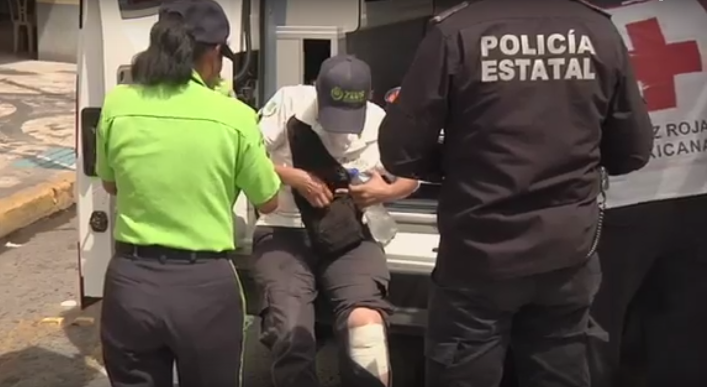 Trifulca entre automovilista y supervisora de parquímetros en el centro de Veracruz