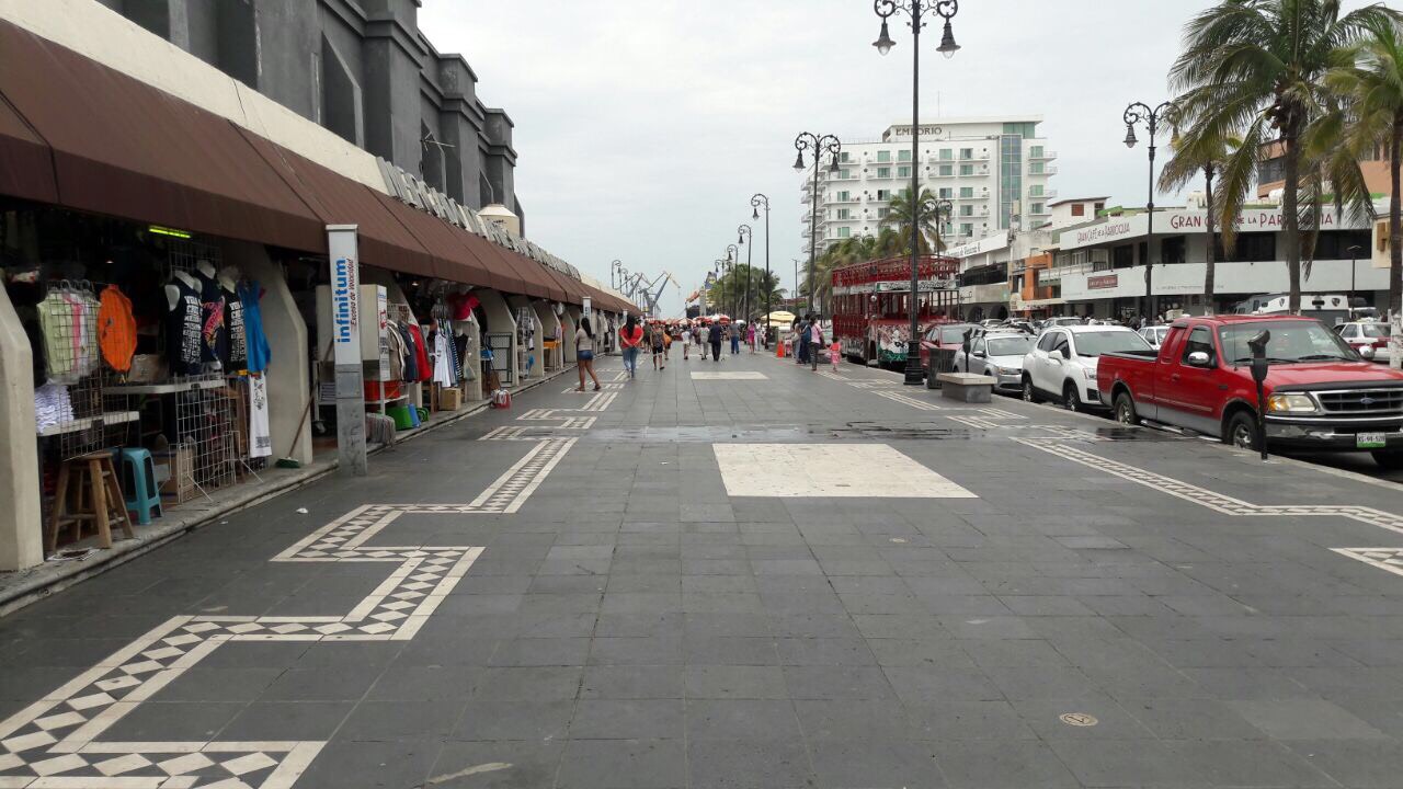 Sismo deja cuarteaduras en edificios de Veracruz; no hay riesgos asegura PC