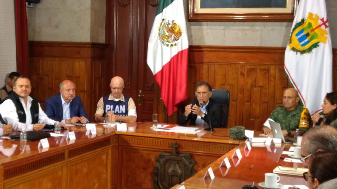Veracruz con saldo blanco tras el paso del huracán Franklin: Gobernador Yunes
