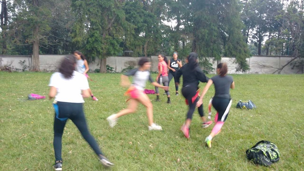 Equipo de tocho bandera Sharks de Veracruz debutará en breve su representativo femenil