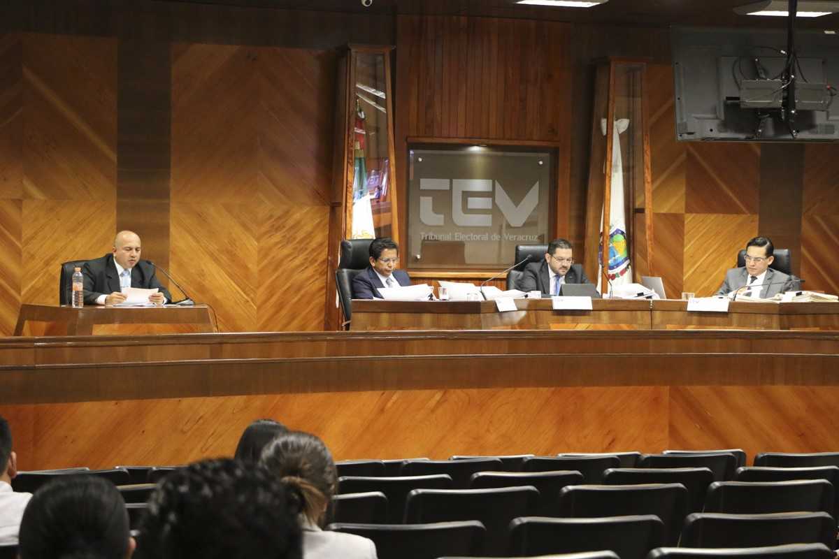 Amonestan a la coalición «Para que resurja Veracruz» por colocar propaganda en espacios prohibidos