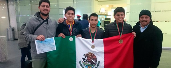 Egresado del Cobaev gana medalla de bronce en la Olimpiada Iberoamericana de Biología