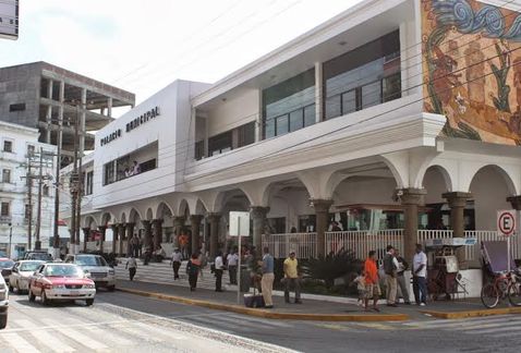 Confiamos que gobierno federal no reduzca presupuesto a municipios: Tesorero de Tuxpan