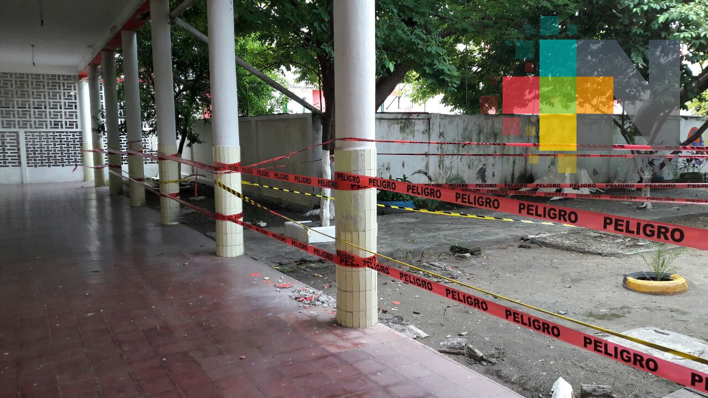 Tres escuelas de Veracruz suspendieron clases por daños en infraestructura tras sismo