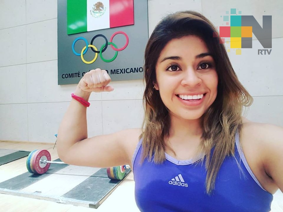 Compite Ana Gabriela López en Centroamericano de Pesas en Guatemala