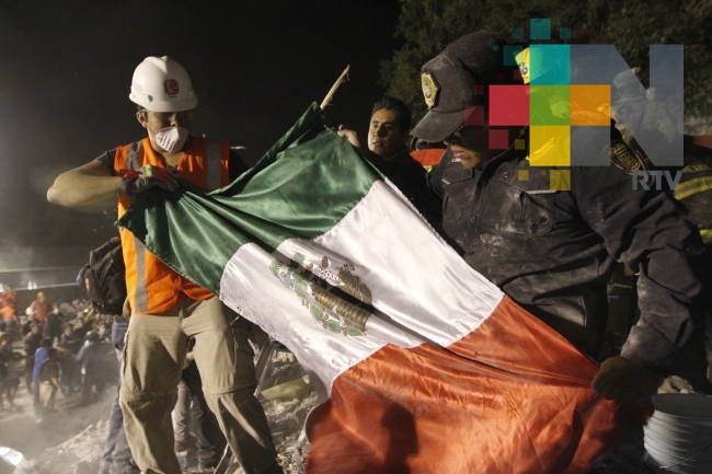 Hospitales y clínicas del IMSS atenderán a población afectada por sismo