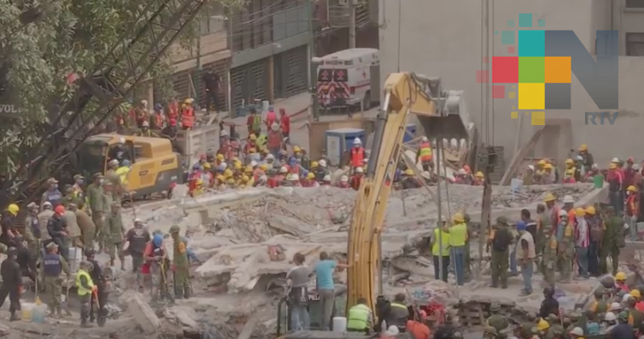 México lastimado, pero de pie