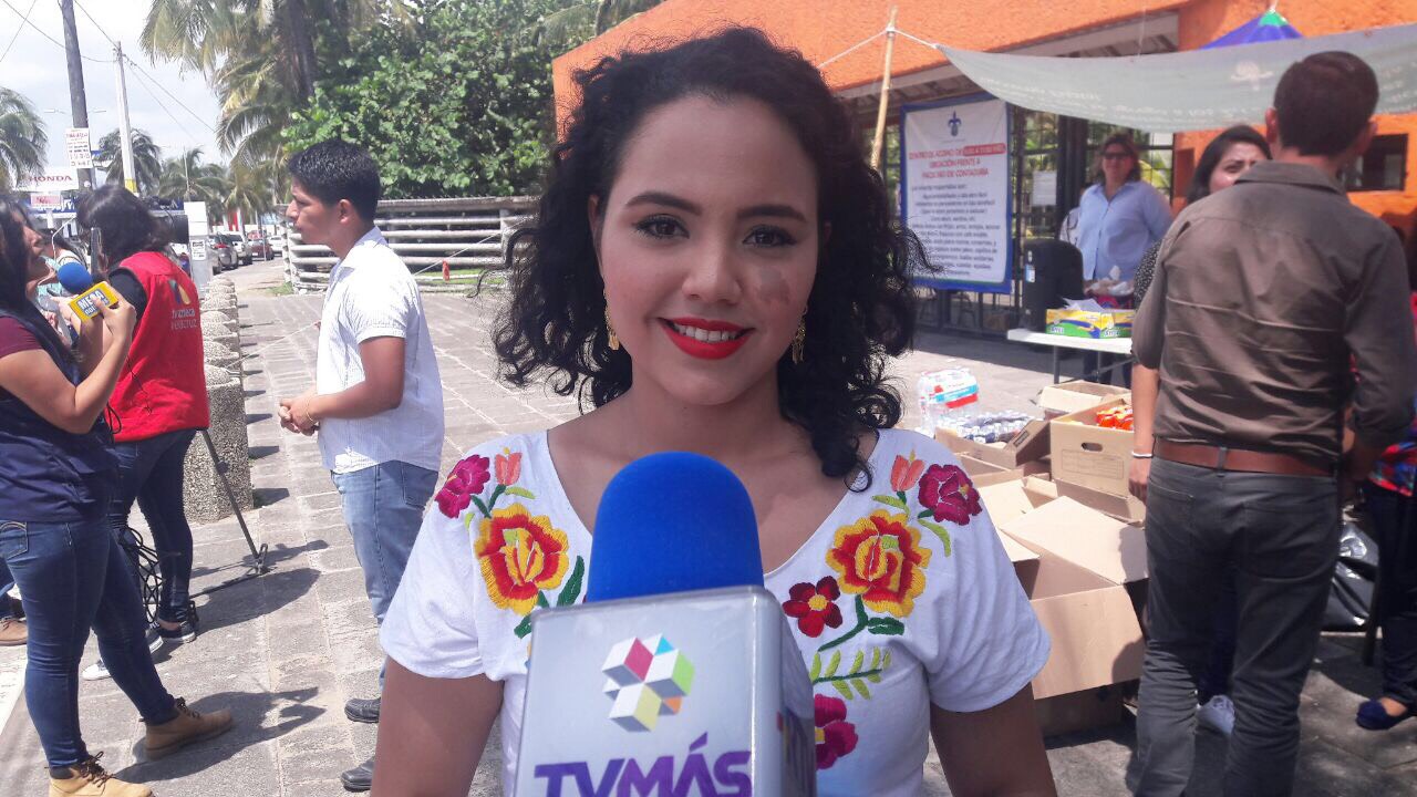 Alumnos de la UV mantienen acopio para damnificados por sismo