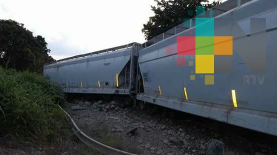 No hay lesionados por descarrilamiento de tren en Texistepec: Ferrosur
