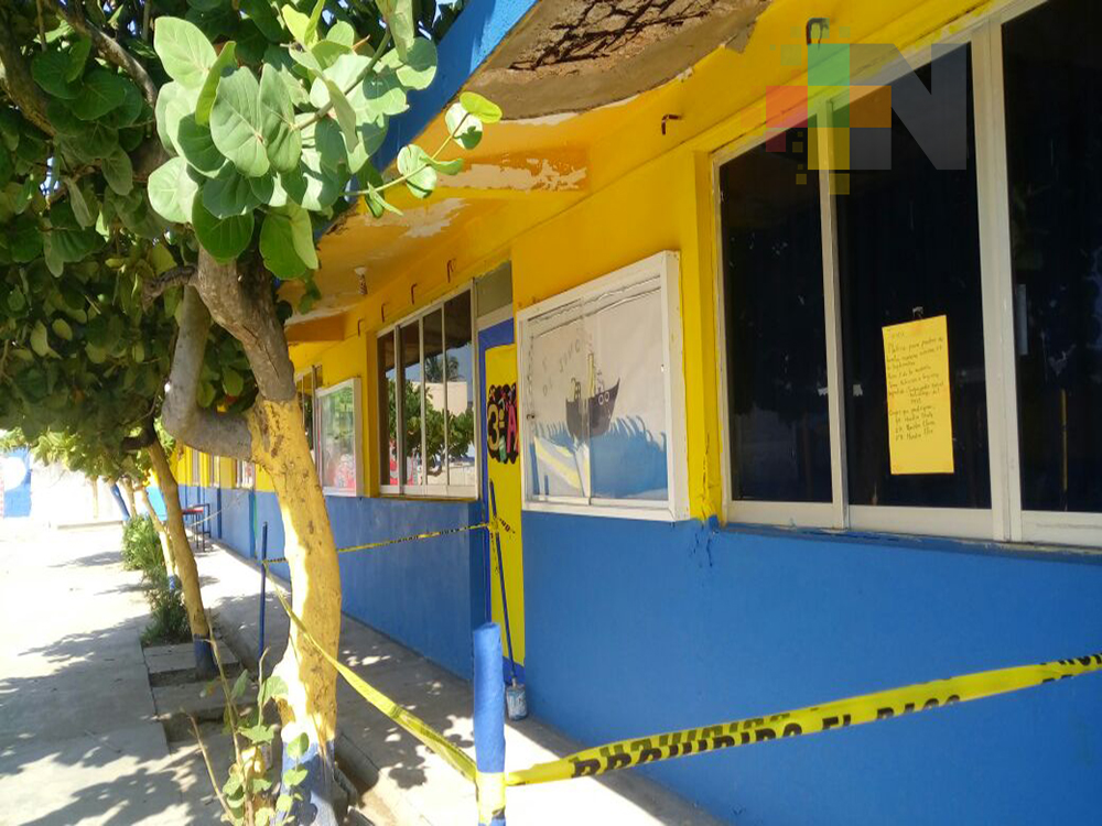 En Coatzacoalcos, 18 instituciones educativas resultaron dañadas por el sismo