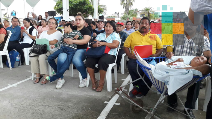 Entregan Apoyos Funcionales 2017