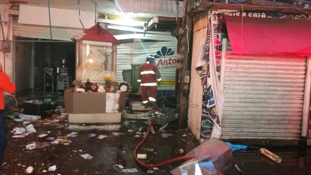 Ocho heridos deja explosión en tortillería del puerto de Veracruz