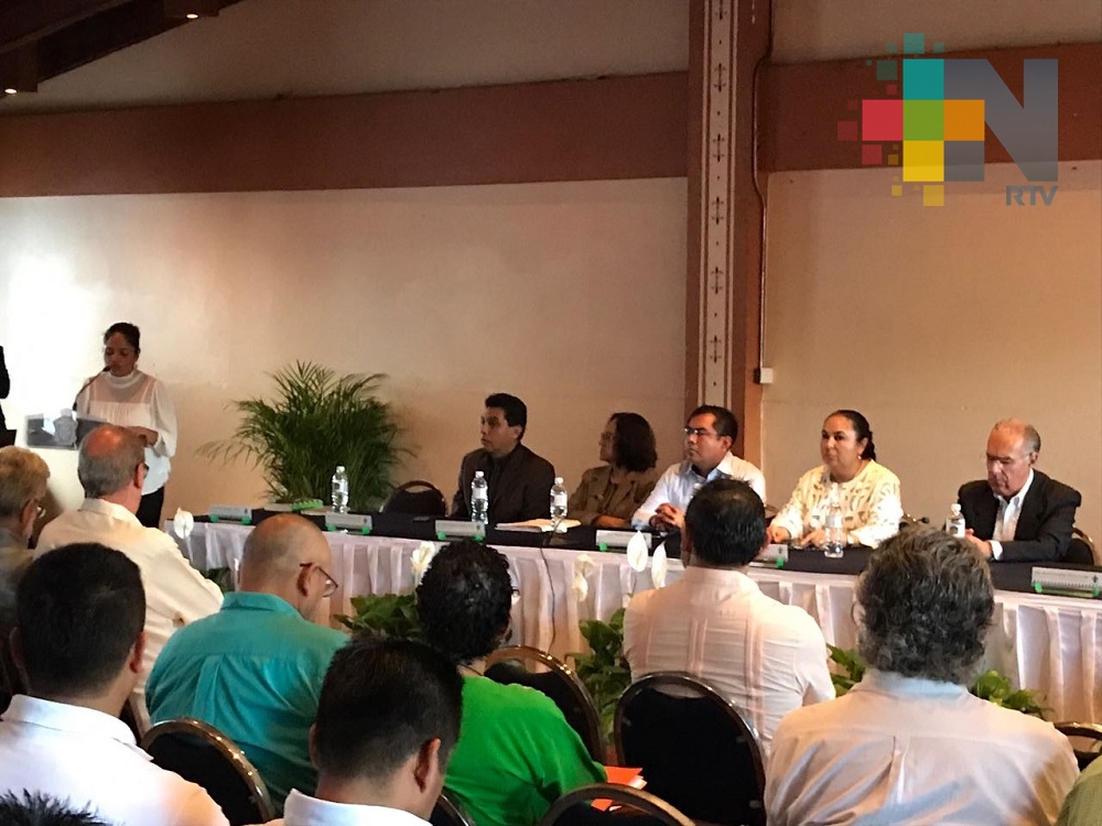 Realizan IV Encuentro de Universidades Interculturales en Xalapa