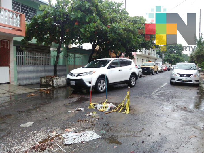 Calles del fraccionamiento Reforma de Veracruz siguen en malas condiciones