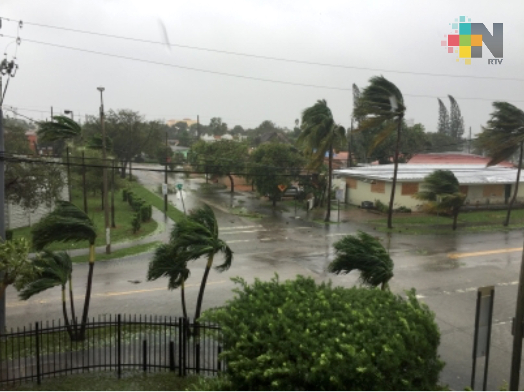 María desata toda su fuerza contra Puerto Rico y deja siete muertos en Dominica