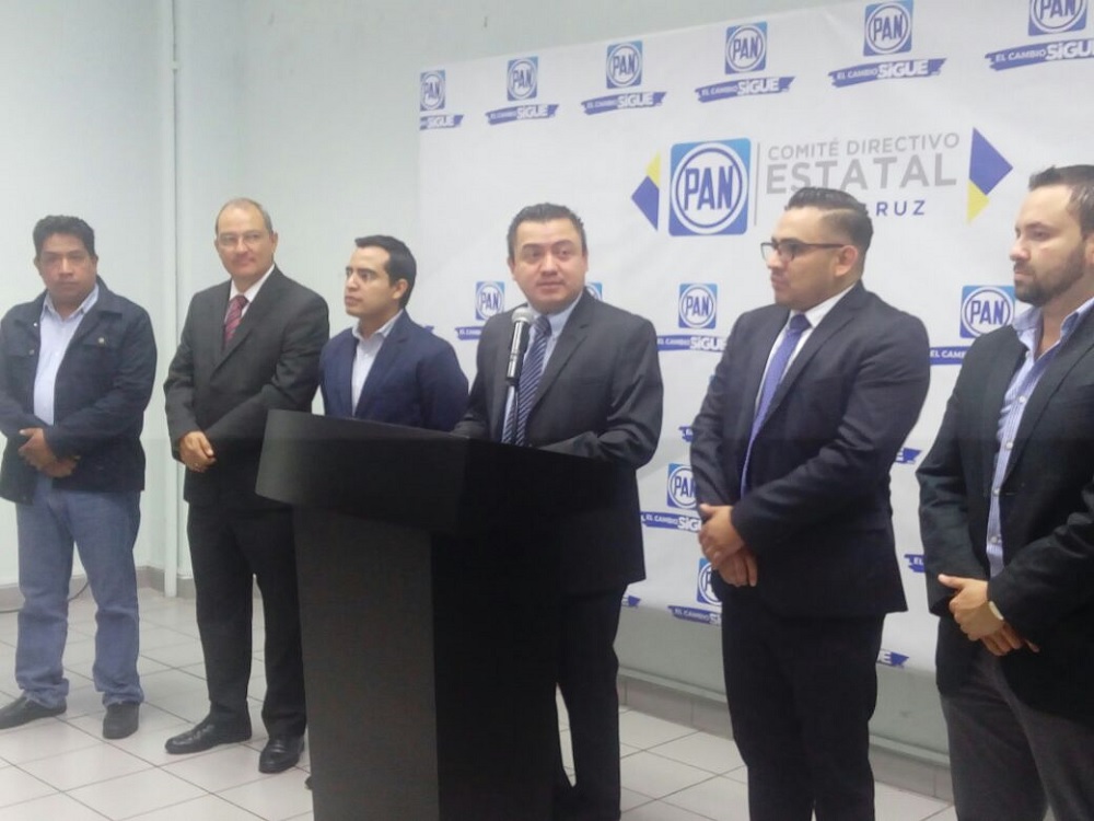 En Veracruz PAN y PRD firman alianza para contender en las próximas elecciones