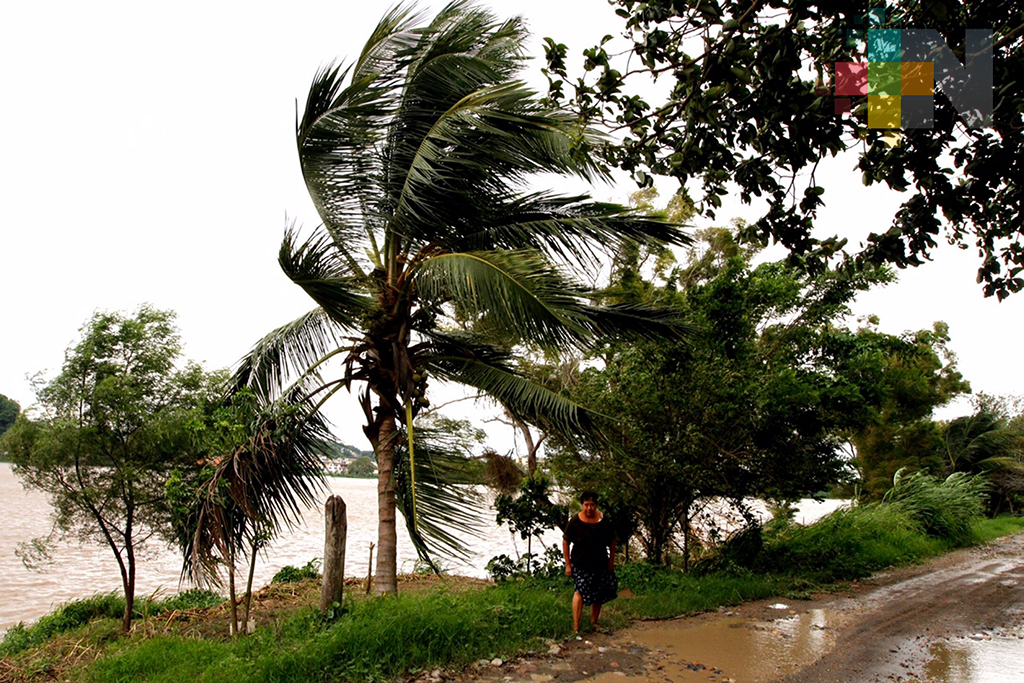 Katia se degrada a depresión tropical; se prevé evento de ‘norte’