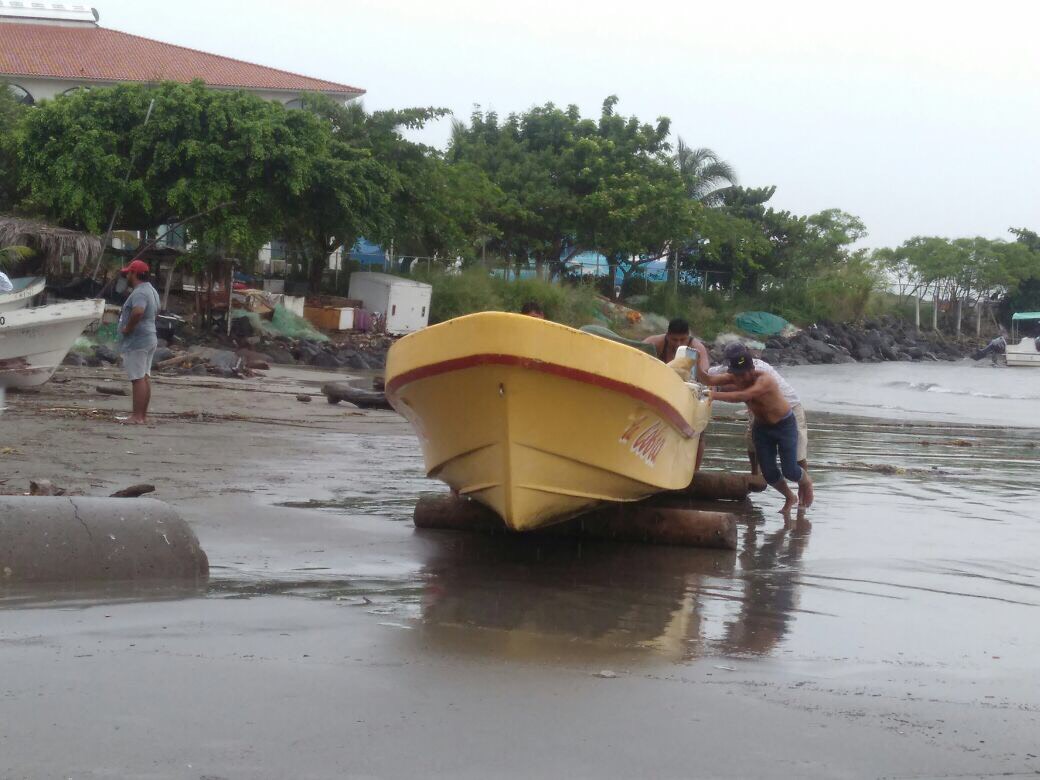 Pescadores de Veracruz paran labores por proximidad de «Katia»
