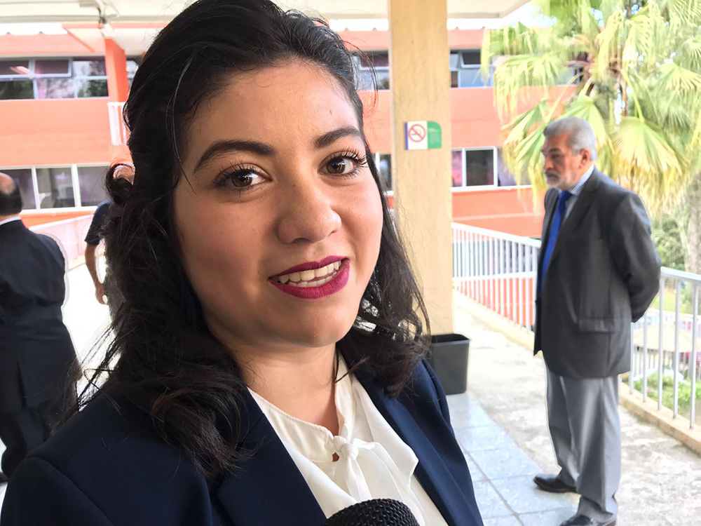 UV otorga nota laudatoria a alumna de la Facultad de Derecho