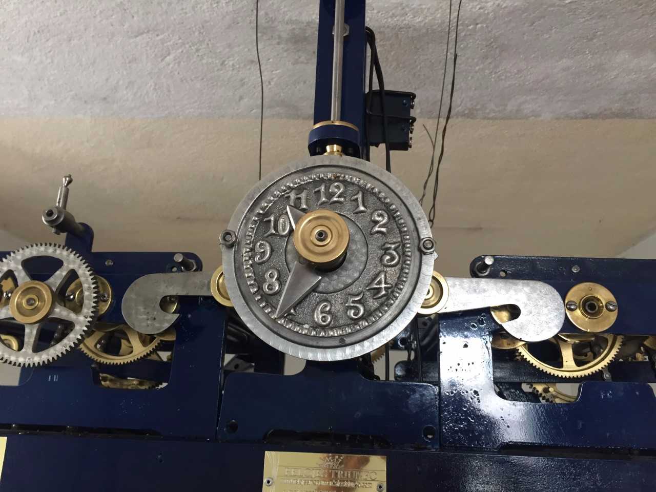 Rehabilitado el reloj monumental de Tierra Blanca