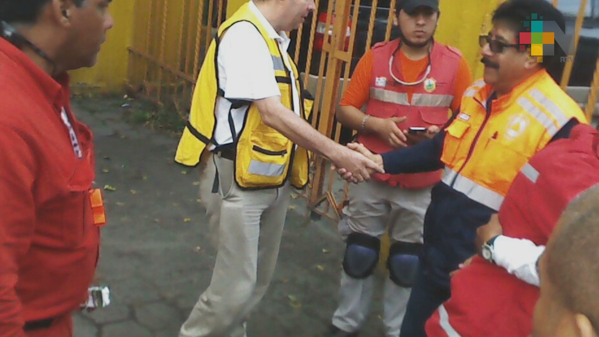 Rescatistas veracruzanos volvieron a auxiliar víctimas del sismo en la Ciudad de México