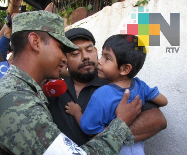 “Dios bendiga al Ejército Mexicano; vamos a levantarnos y a seguir adelante”