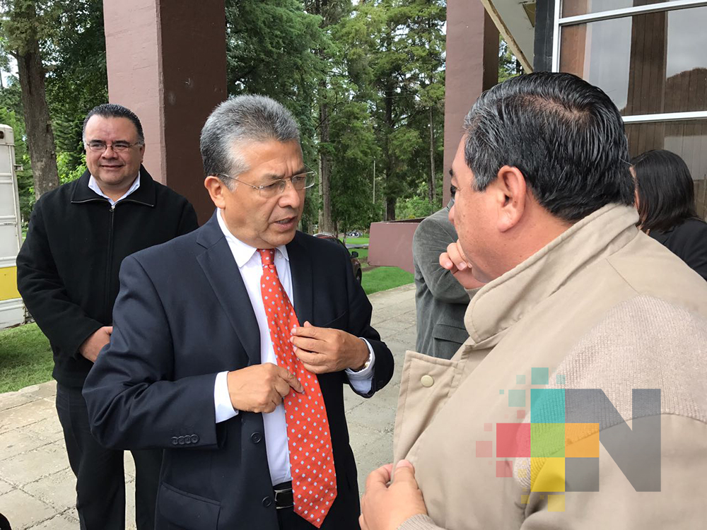 PC trabaja de manera oportuna para atender riesgos de centros escolares: Flores Aguayo