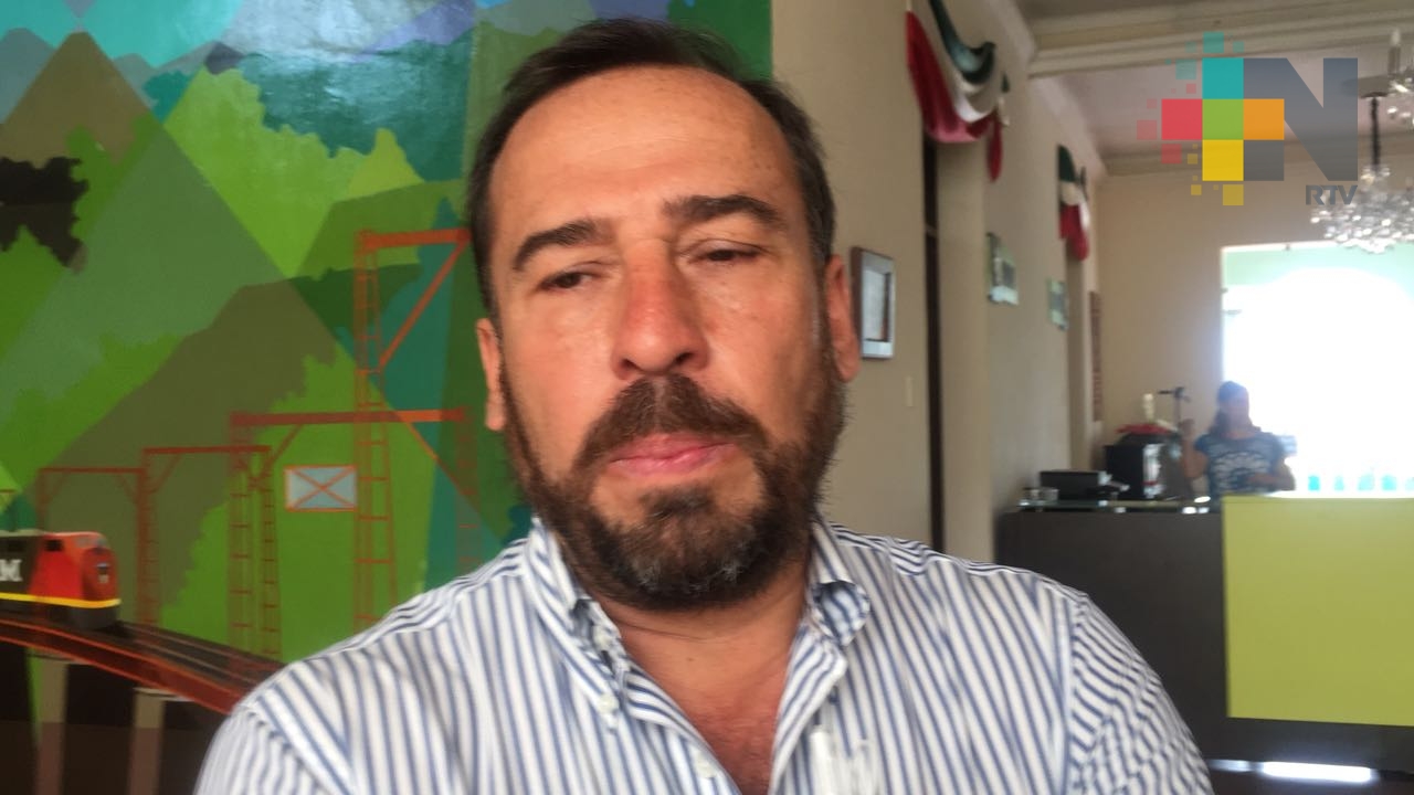 Alcalde de Fortín anuncia último recorte de personal